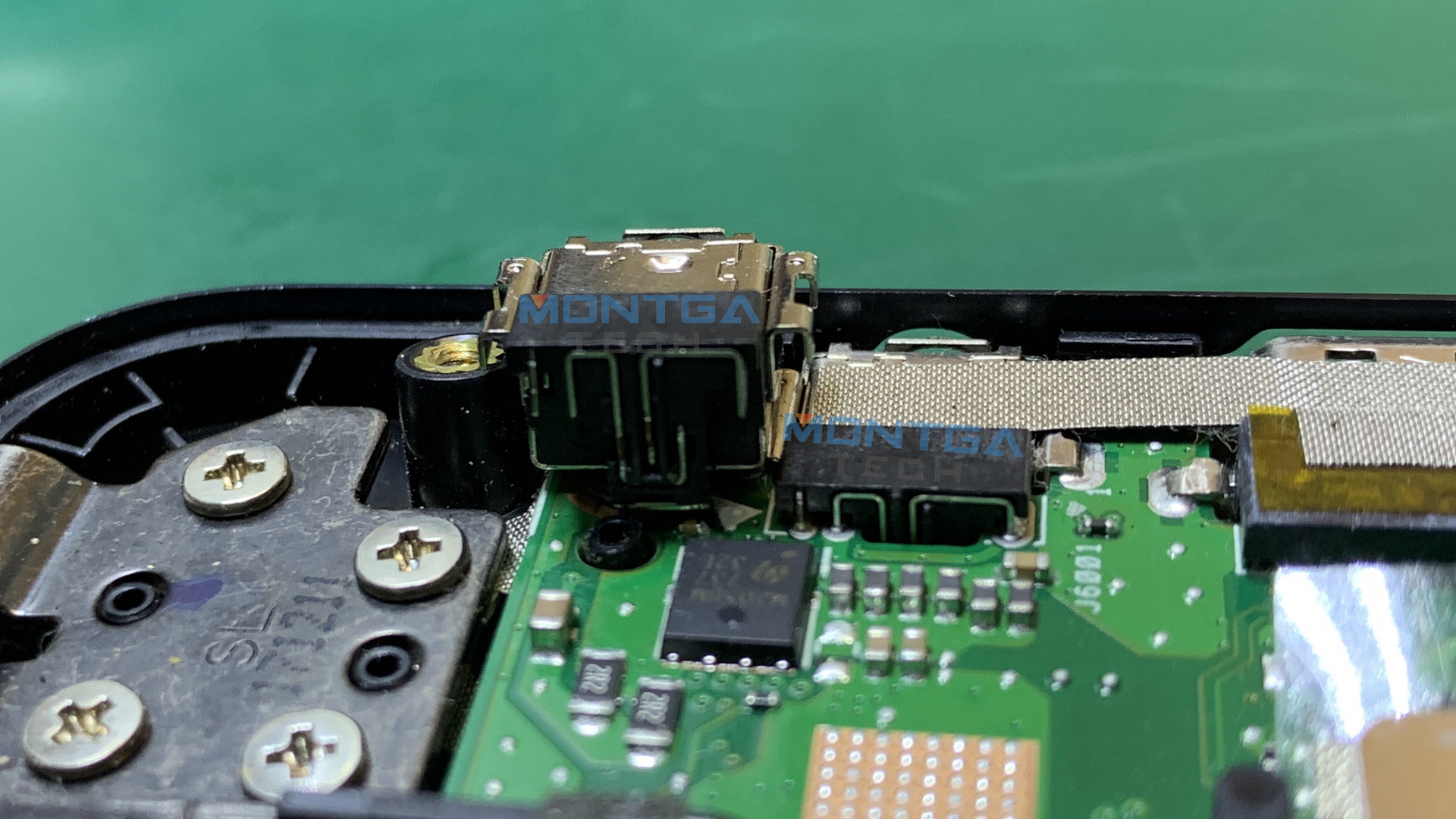 repair charging connector Asus UX580G, repair DC Power Jack Asus UX580G, repair Jack socket Asus UX580G, repair plug Asus UX580G, repair DC Alimantation Asus UX580G, replace charging connector Asus UX580G, replace DC Power Jack Asus UX580G, replace Jack socket Asus UX580G, replace plug Asus UX580G, replace DC Alimantation Asus UX580G,